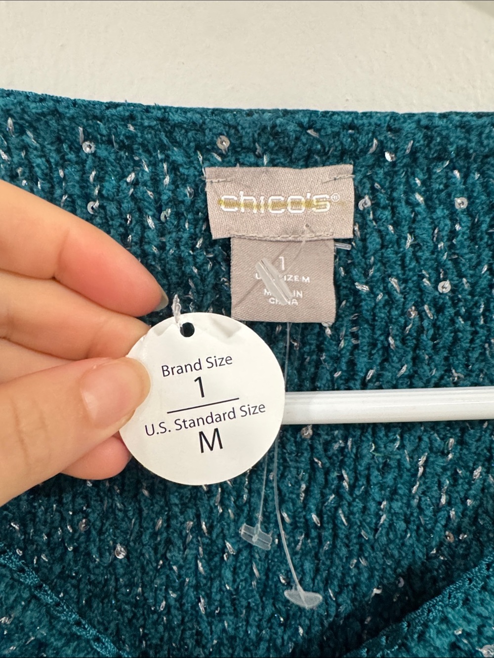 Chico’s NEW Teal V-Neck Textured Knit sequin metallic pullover Sweater - Picture 6 of 7